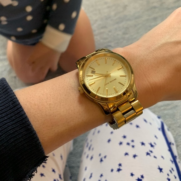 Michael kors gold watch - Picture 4 of 6